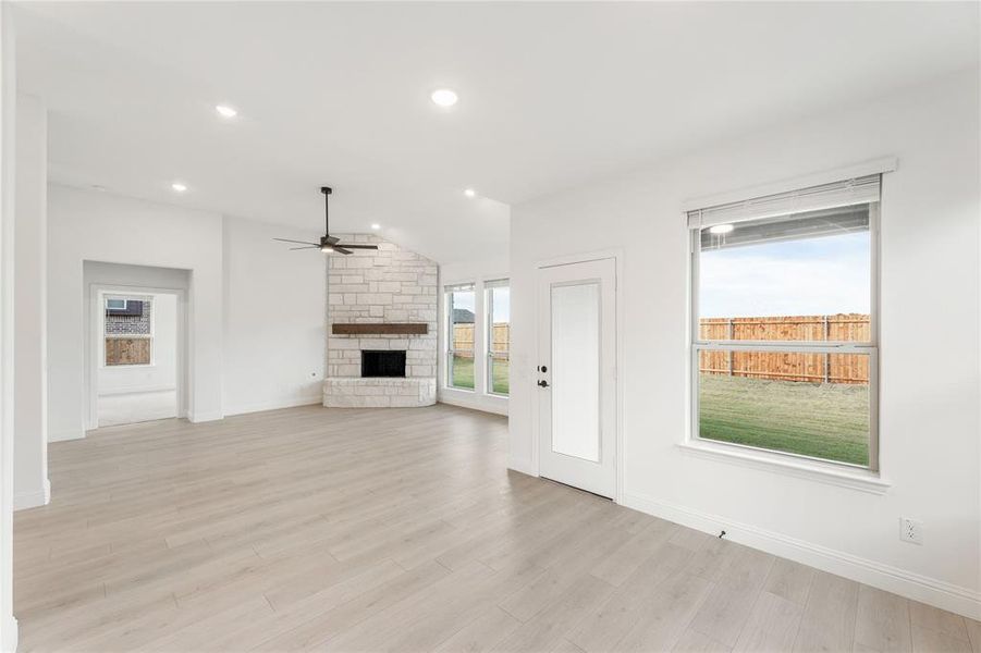 Spacious, unfurnished interior of a new home in West Crossing, Anna (Image 22). Spacious, unfurnished interior of a new home in West Crossing, Anna (Image 22).