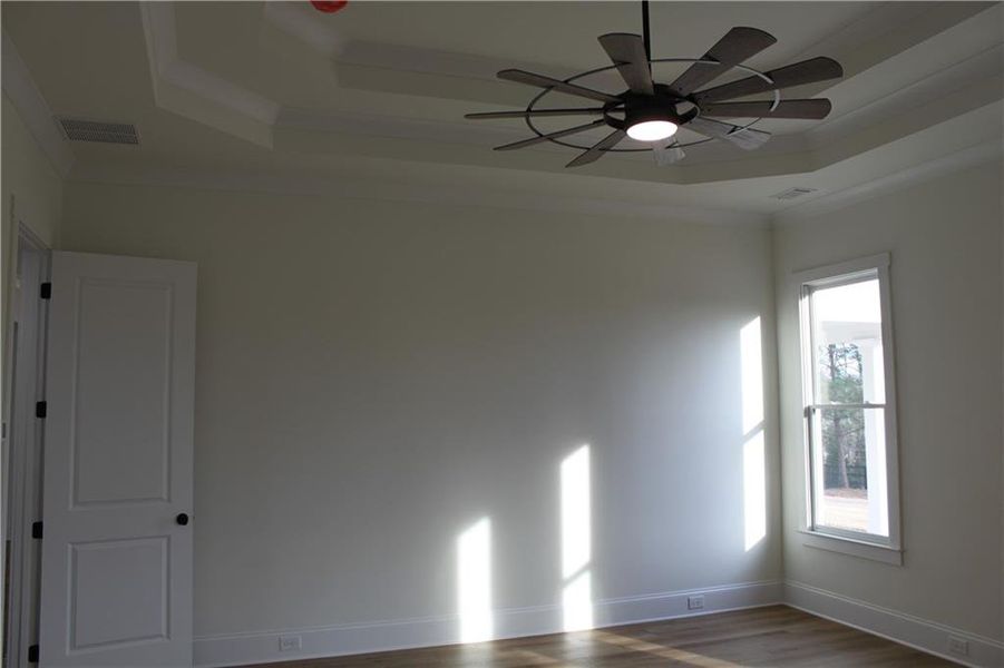 Spacious, unfurnished interior of a new home in , Milton (Image 32).