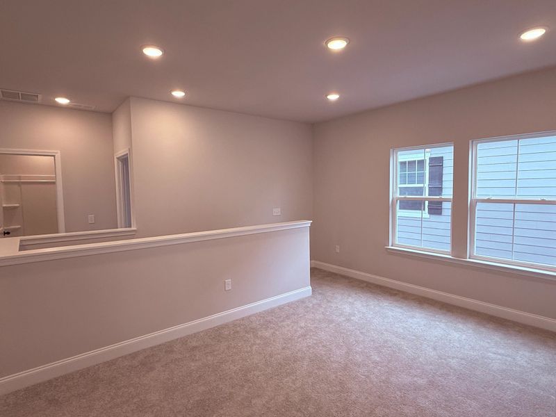 Spacious, unfurnished interior of a new home in Promenade at Clari Park, Murfreesboro (Image 20).