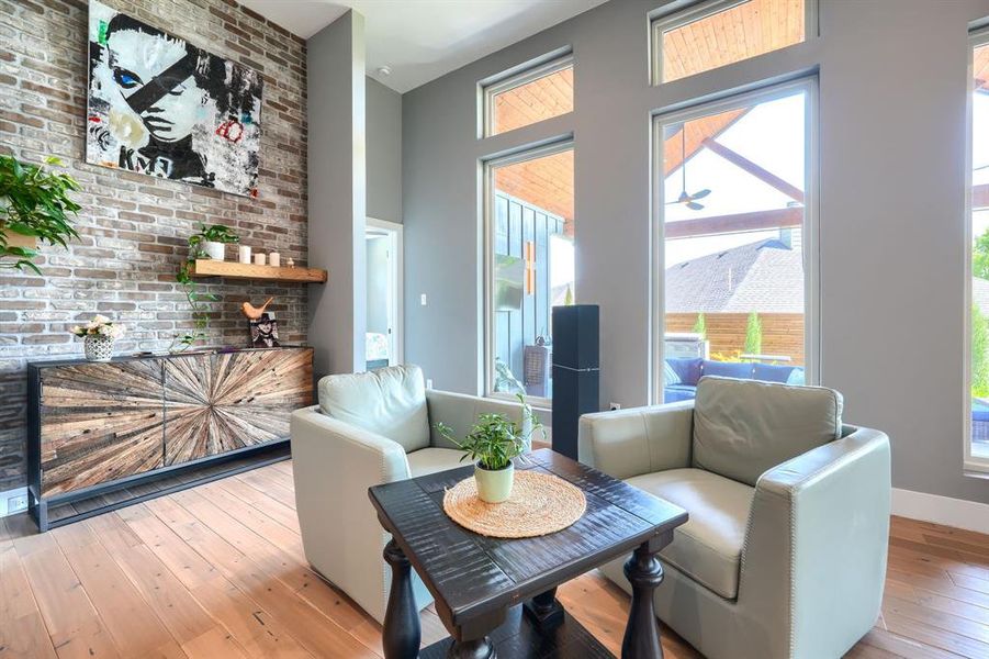 Furnished interior view inside a new home in , Rockwall (Image 28).