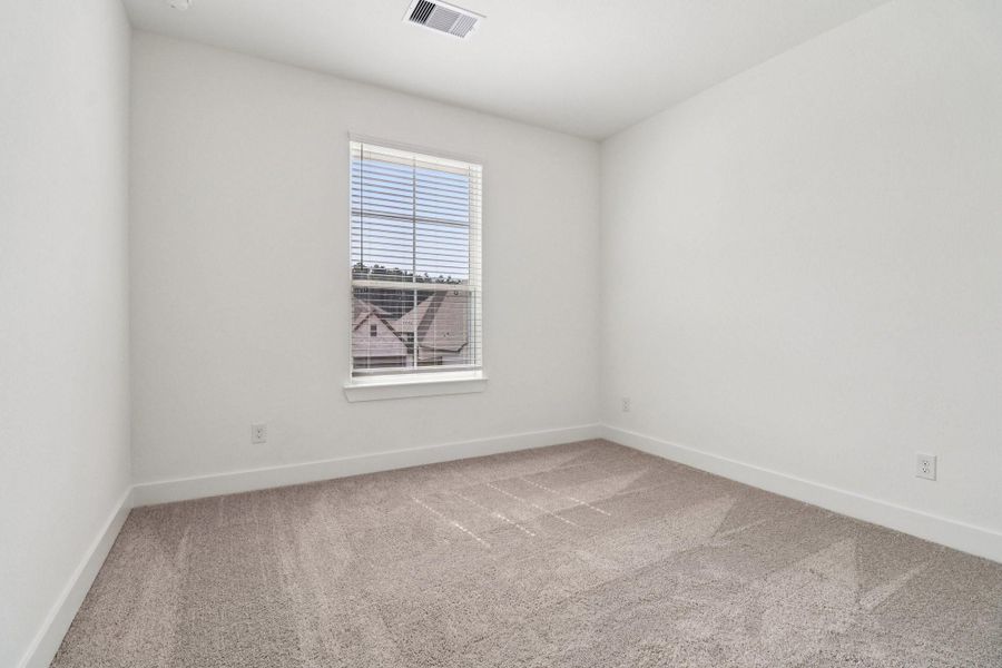 Spacious, unfurnished interior of a new home in The Highlands, Porter (Image 32).
