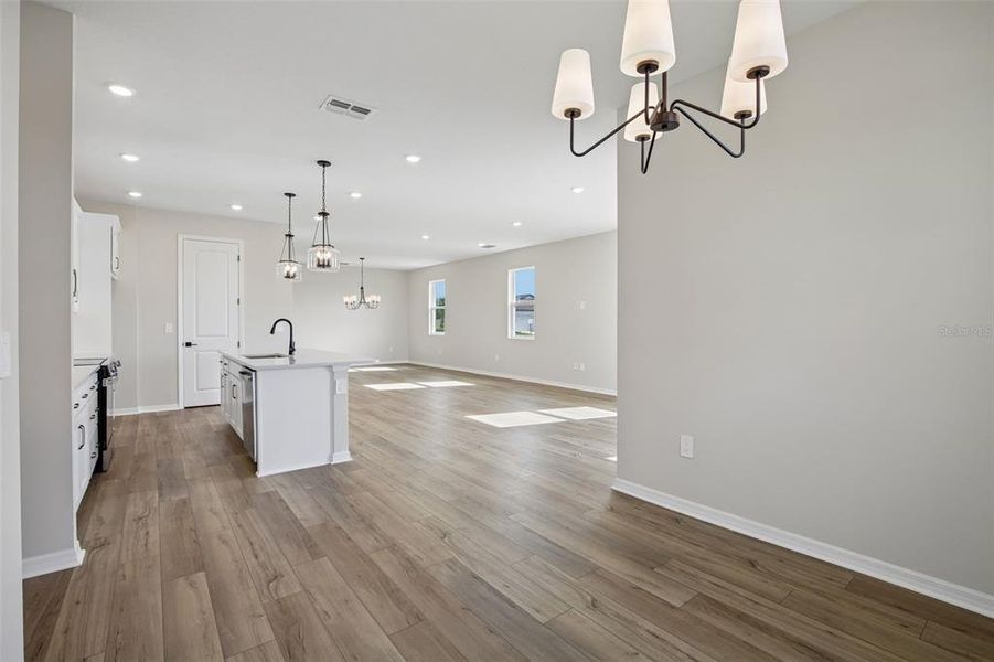 Spacious, unfurnished interior of a new home in Berry Bay, Wimauma (Image 11).