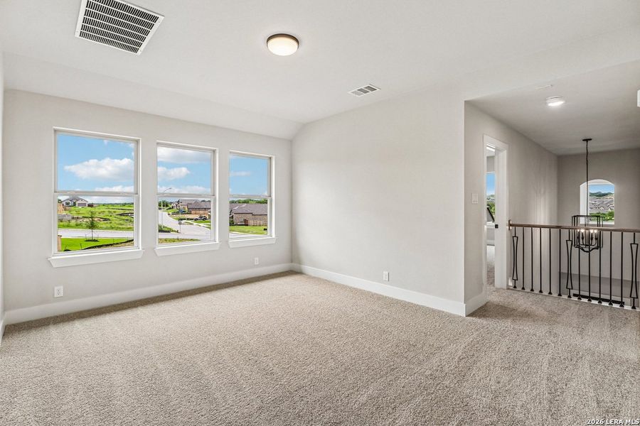 Spacious, unfurnished interior of a new home in Homestead, Schertz (Image 21).