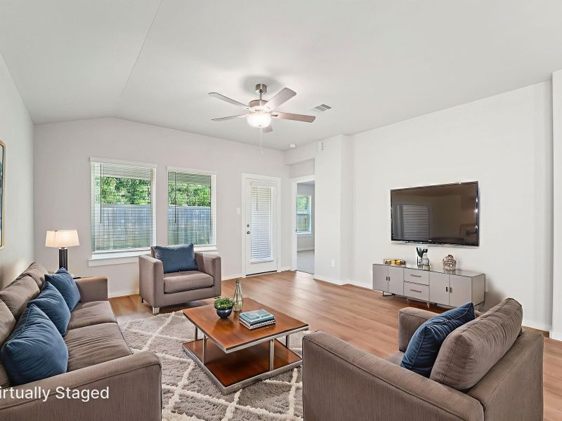 Furnished interior view inside a new home in Montgomery Oaks - Premier, Conroe (Image 4).