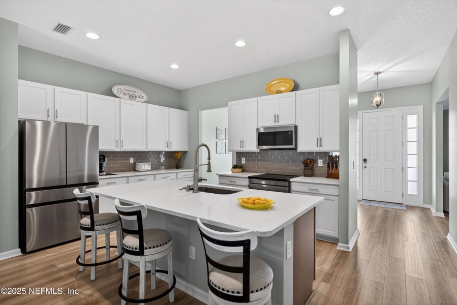 Furnished interior view inside a new home in , Middleburg (Image 7). Furnished interior view inside a new home in , Middleburg (Image 7).