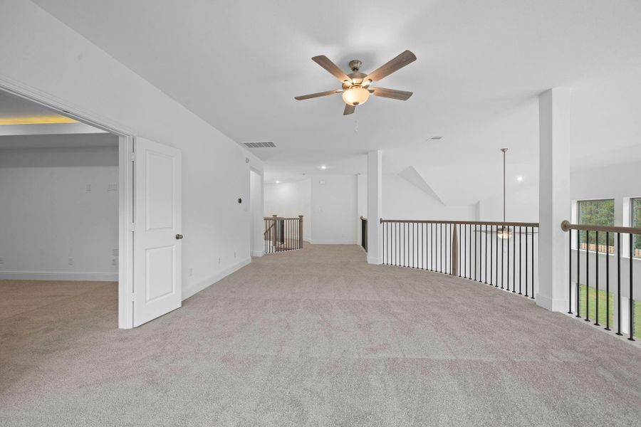 Spacious, unfurnished interior of a new home in Colton, Todd Mission (Image 33). Spacious, unfurnished interior of a new home in Colton, Todd Mission (Image 33).