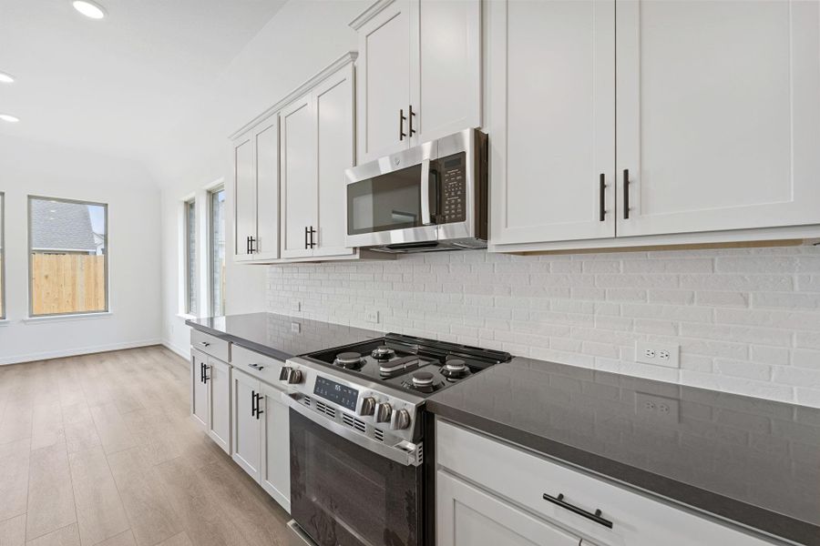 Furnished interior view inside a new home in Oakwood Estates, Waller (Image 4).