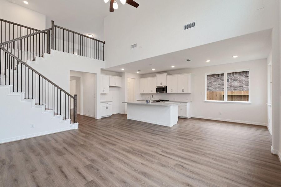 Sample product photo. Actual exterior and interior selections may vary by homesite. Photo may be virtually staged