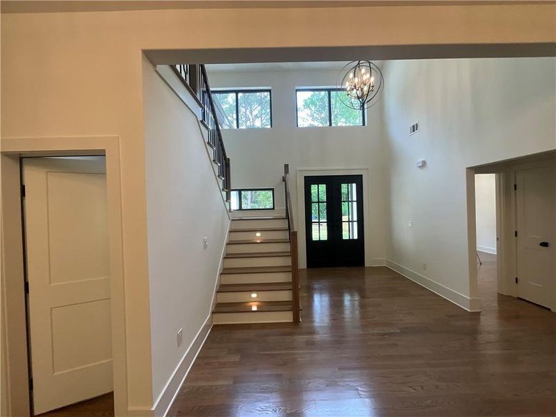 Spacious, unfurnished interior of a new home in , Lawrenceville (Image 50).