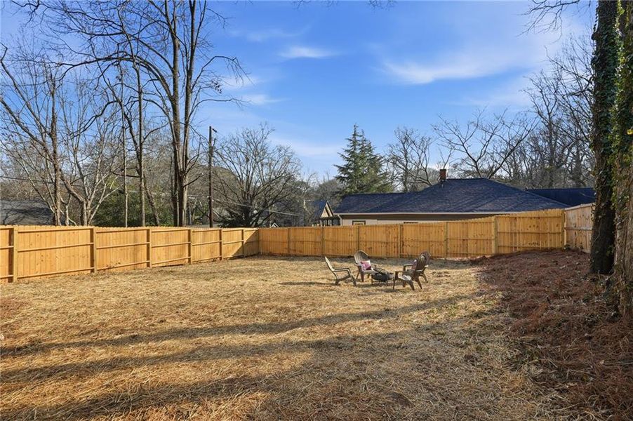 Exterior details and patio area of a home in , Atlanta (Image 30).