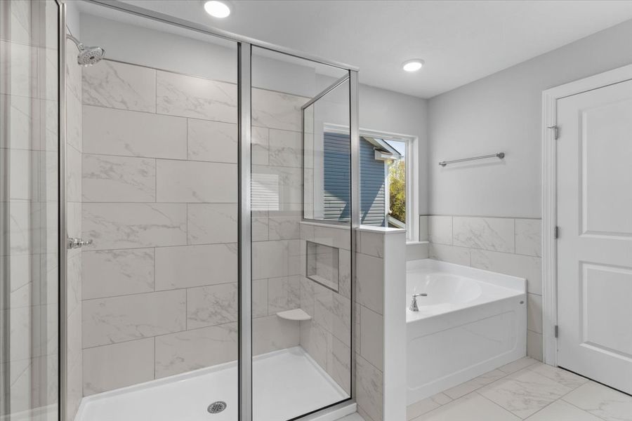 Primary Bathroom | 5065 Anna Creek Way, The Kingsland II Plan by Ivey Homes Primary Bathroom | 5065 Anna Creek Way, The Kingsland II Plan by Ivey Homes