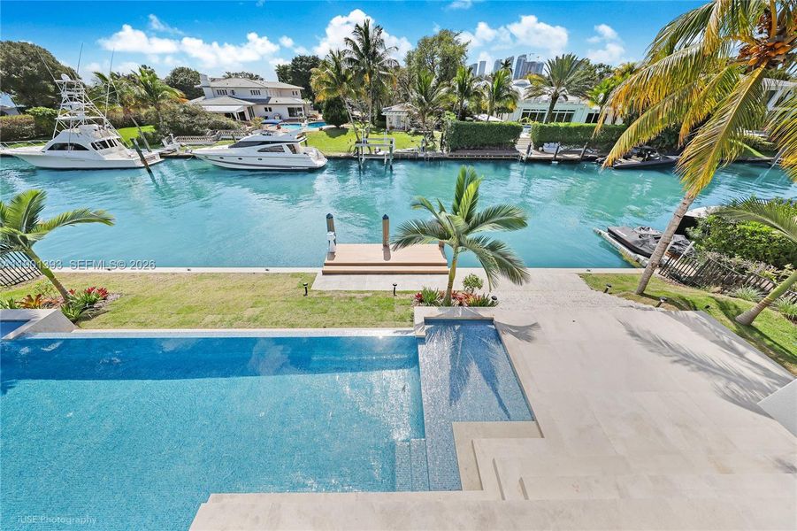 Community amenities in , Miami (Image 31). Community amenities in , Miami (Image 31).