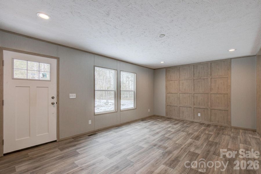 Spacious, unfurnished interior of a new home in , Chester (Image 30).