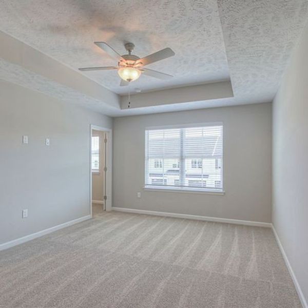 Spacious, unfurnished interior of a new home in Jackson Towne, Murfreesboro (Image 14).