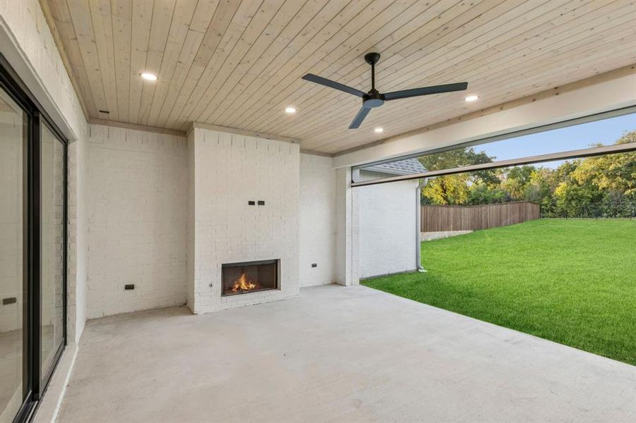 Image 36 of a home in .