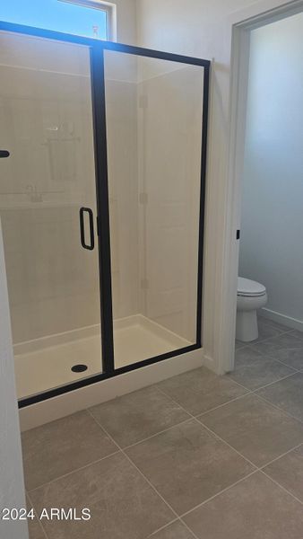 Frontera Lot 18 Primary Shower