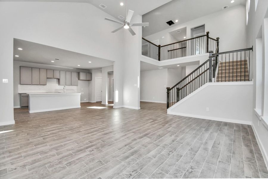 Sample photo of completed home with similar floor plan. Actual colors and selections may vary. Sample photo of completed home with similar floor plan. Actual colors and selections may vary.