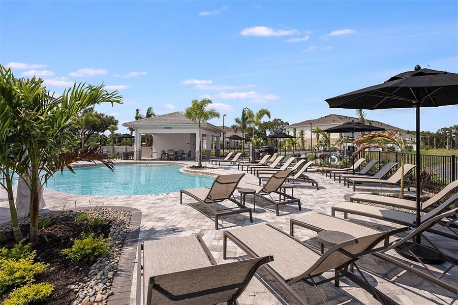 Community amenities in Vinterra Townhomes, Nokomis (Image 46).