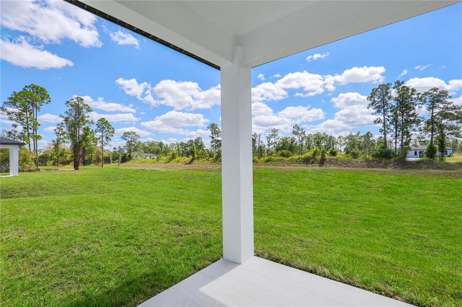 Exterior details and patio area of a home in , Lehigh Acres (Image 3).