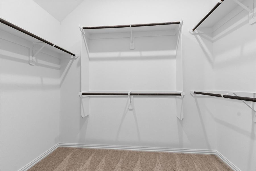 Spacious, unfurnished interior of a new home in Brookewater, Rosenberg (Image 23).