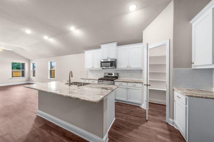 Furnished interior view inside a new home in Bridgepoint, Greenville (Image 8). Furnished interior view inside a new home in Bridgepoint, Greenville (Image 8).