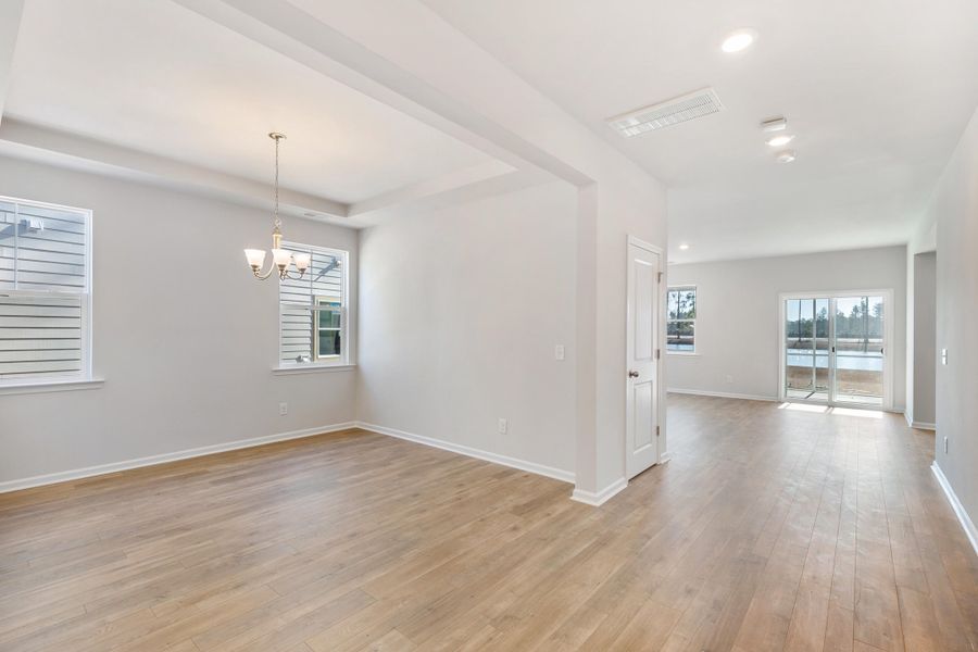 Spacious, unfurnished interior of a new home in Sweetgrass at Summers Corner, Summerville (Image 16).