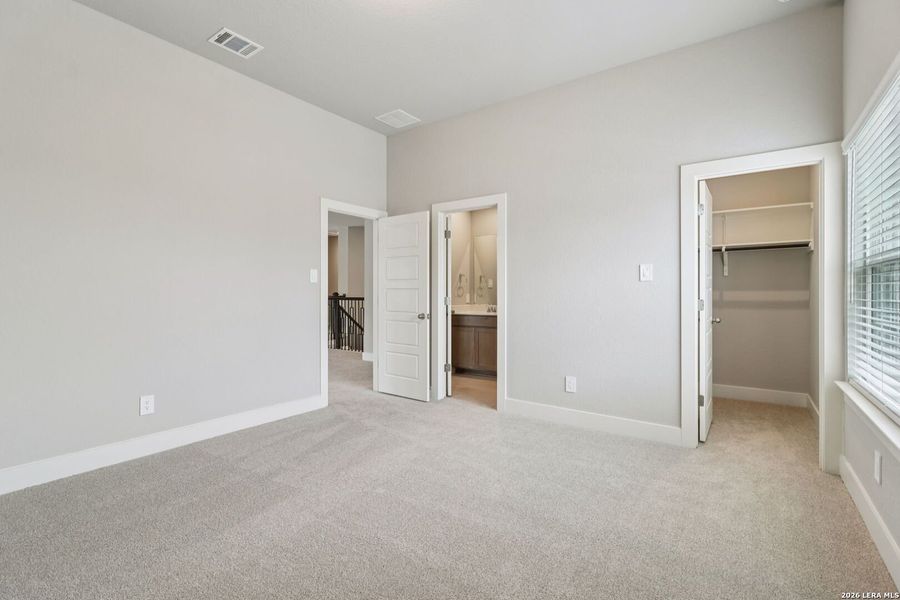 Spacious, unfurnished interior of a new home in Sagebrooke - Classic Series, San Antonio (Image 33).