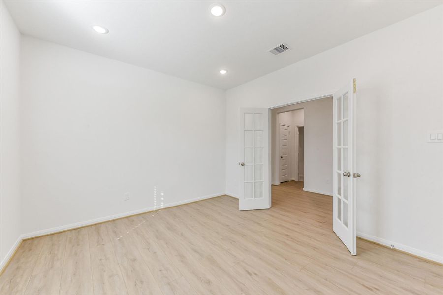 Spacious, unfurnished interior of a new home in Encino Estates, Dayton (Image 11). Spacious, unfurnished interior of a new home in Encino Estates, Dayton (Image 11).