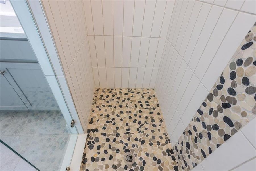 Image 25 of a home in .