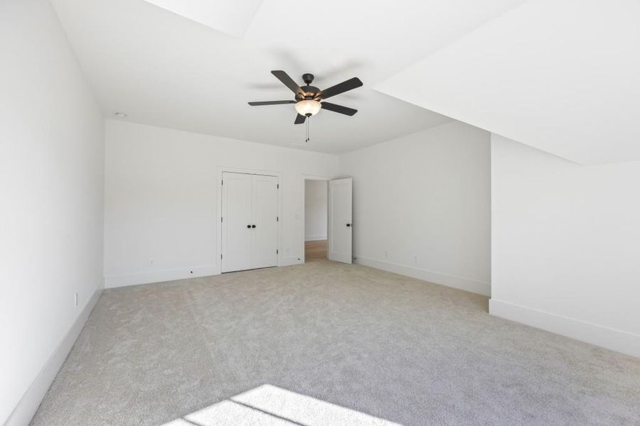 Spacious, unfurnished interior of a new home in , Madison (Image 41).
