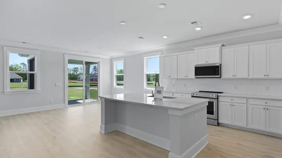 Representative furnished interior of a home built from the HARBOR OAK by D.R. Horton in Berkeley Bay, Ridgeville (Image 7). Representative furnished interior of a home built from the HARBOR OAK by D.R. Horton in Berkeley Bay, Ridgeville (Image 7).