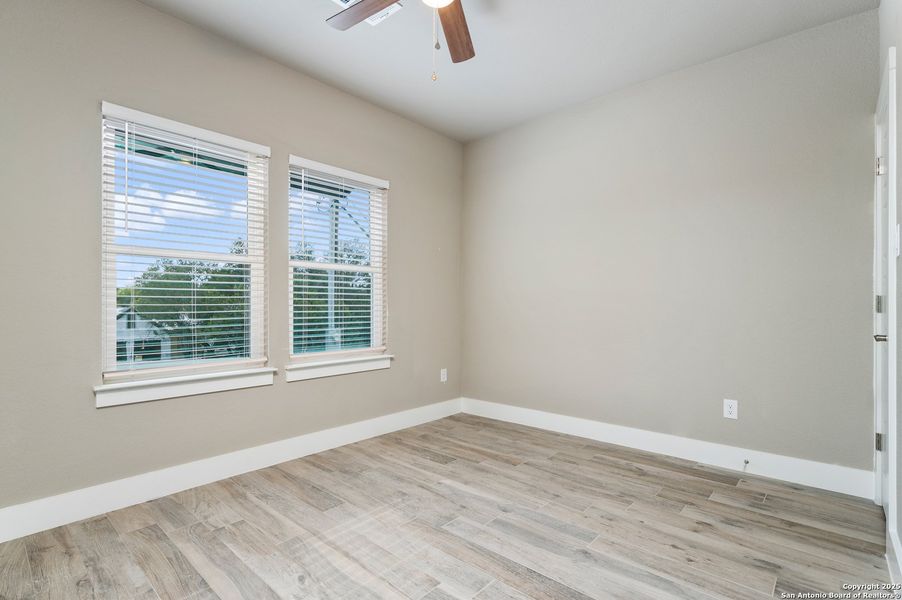 Spacious, unfurnished interior of a new home in , Canyon Lake (Image 17). Spacious, unfurnished interior of a new home in , Canyon Lake (Image 17).