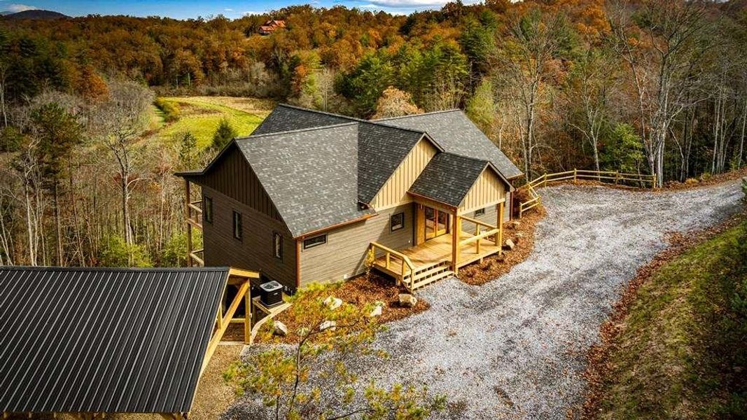 Image 76 of a home in .