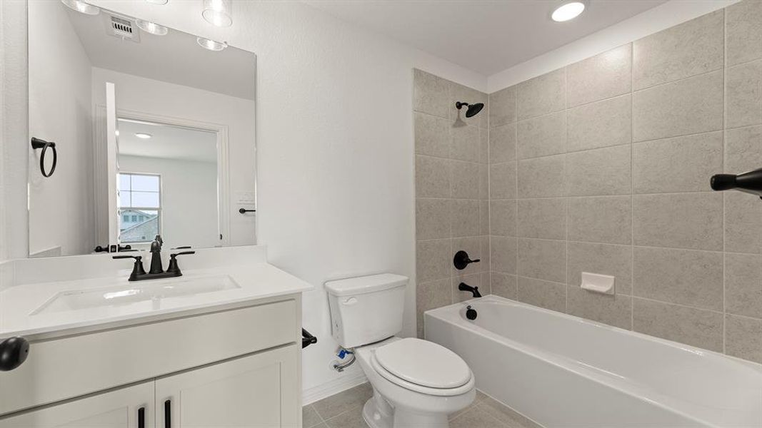 Upstairs Bathroom Upstairs Bathroom