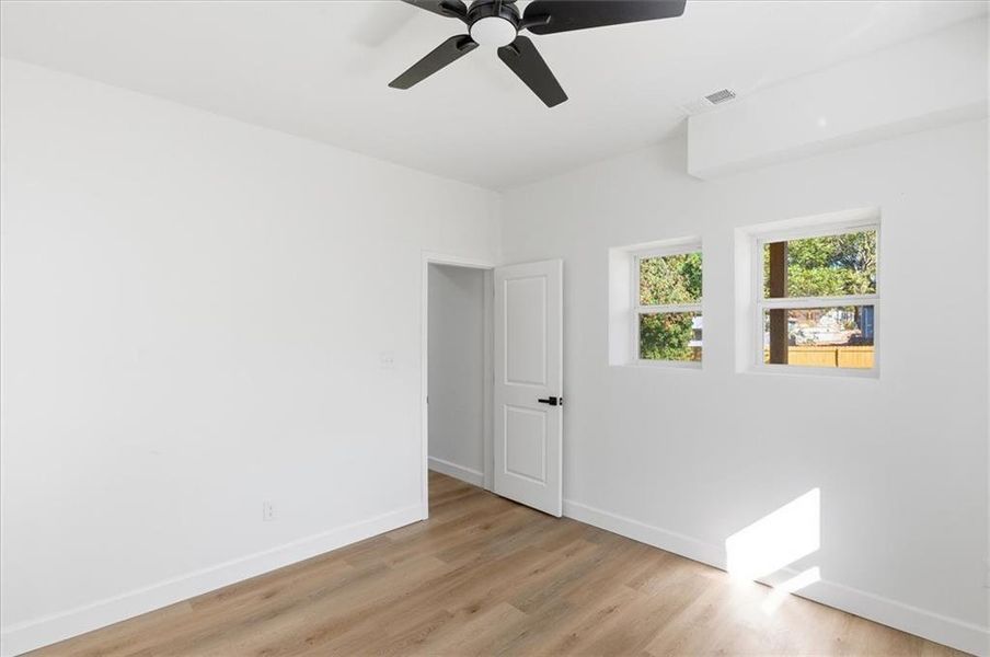 Spacious, unfurnished interior of a new home in , Atlanta (Image 58).