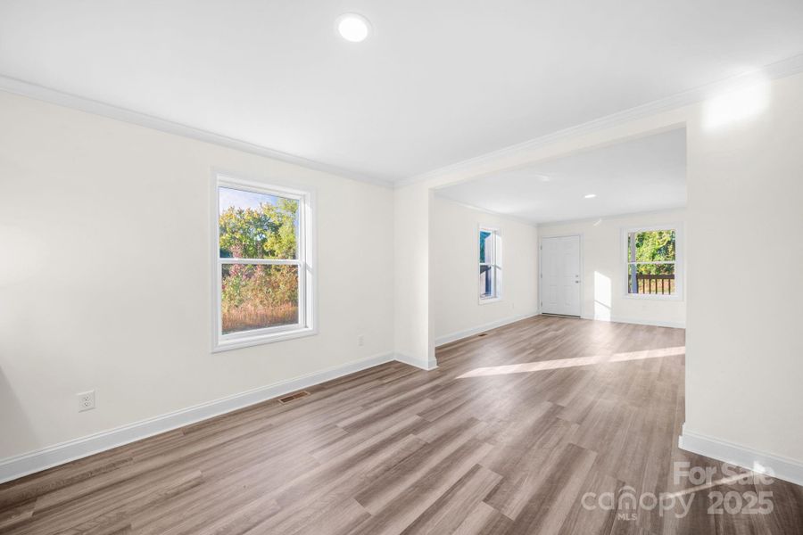 Spacious, unfurnished interior of a new home in , Cherryville (Image 13).