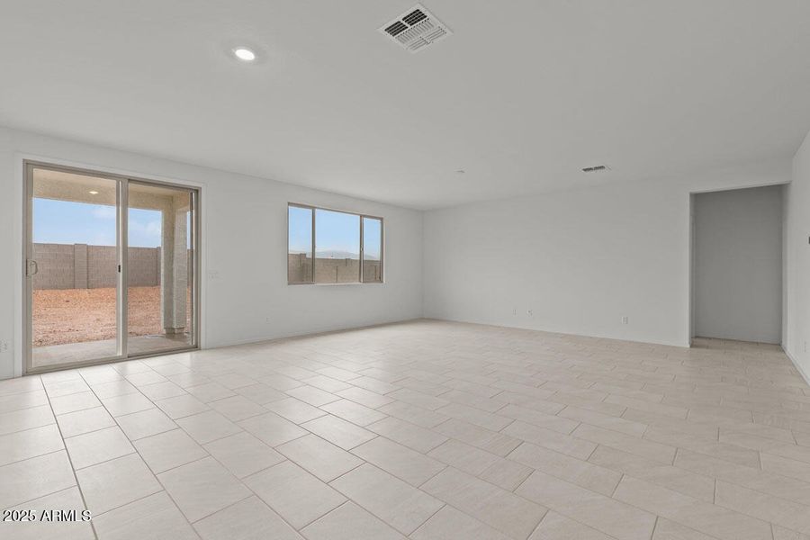 KBPHX_MIR_EntradaDelOro-Lot33_7133-1200