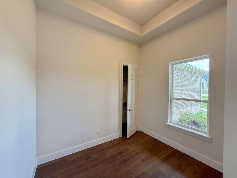 Spacious, unfurnished interior of a new home in , Weatherford (Image 16).
