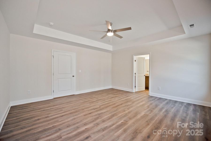 Spacious, unfurnished interior of a new home in , Mount Gilead (Image 13).