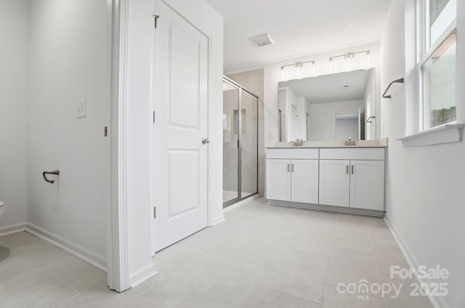 Furnished interior view inside a new home in Wilson Creek, Indian Land (Image 16).