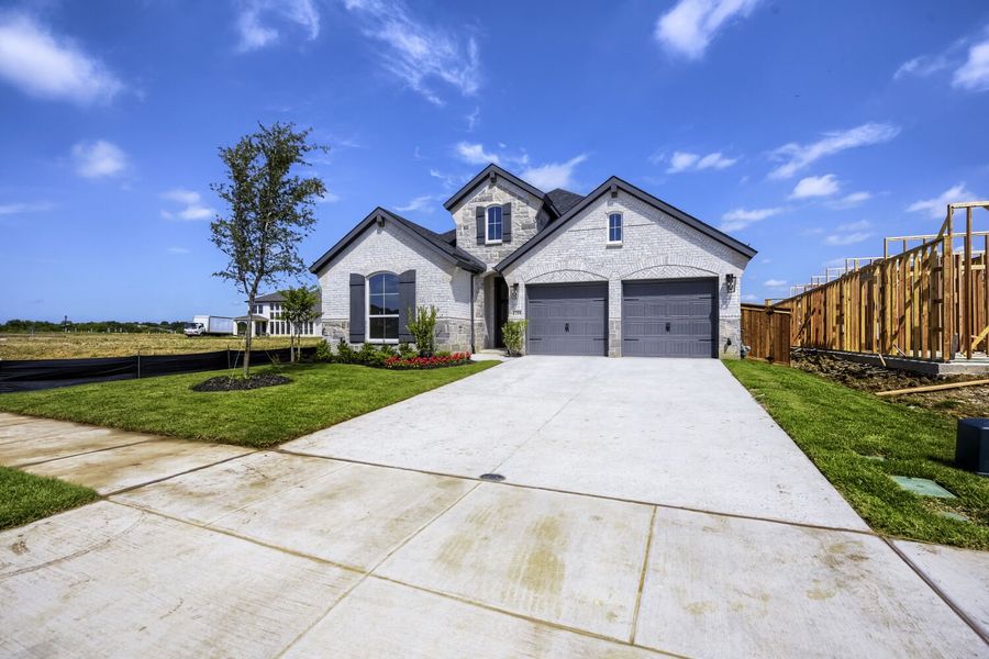1266 Cedarwood - Front Elevation