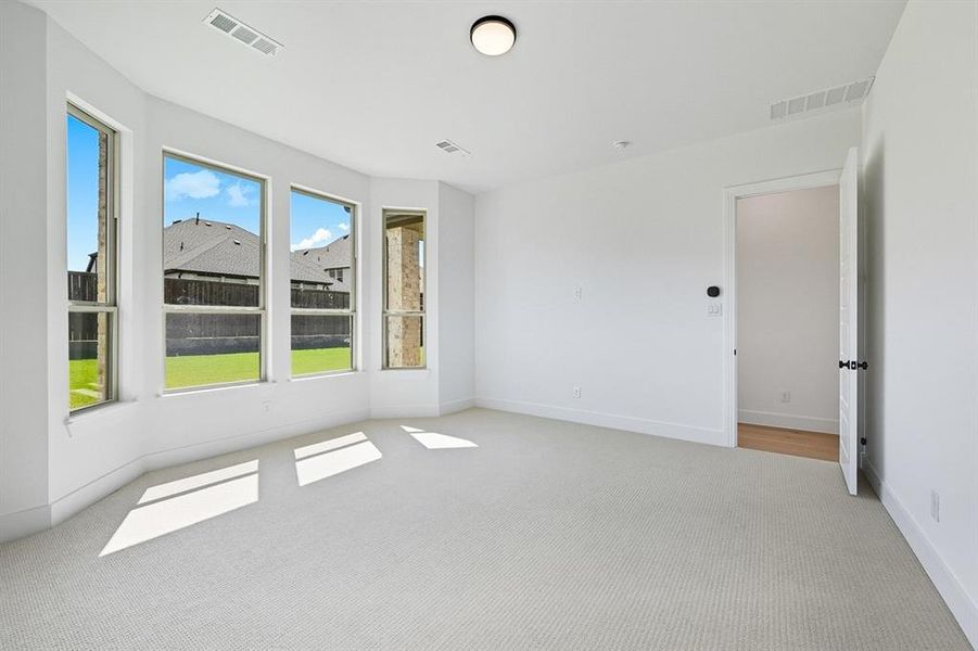 Spacious, unfurnished interior of a new home in Sandbrock Ranch: 50ft. lots, Aubrey (Image 17). Spacious, unfurnished interior of a new home in Sandbrock Ranch: 50ft. lots, Aubrey (Image 17).