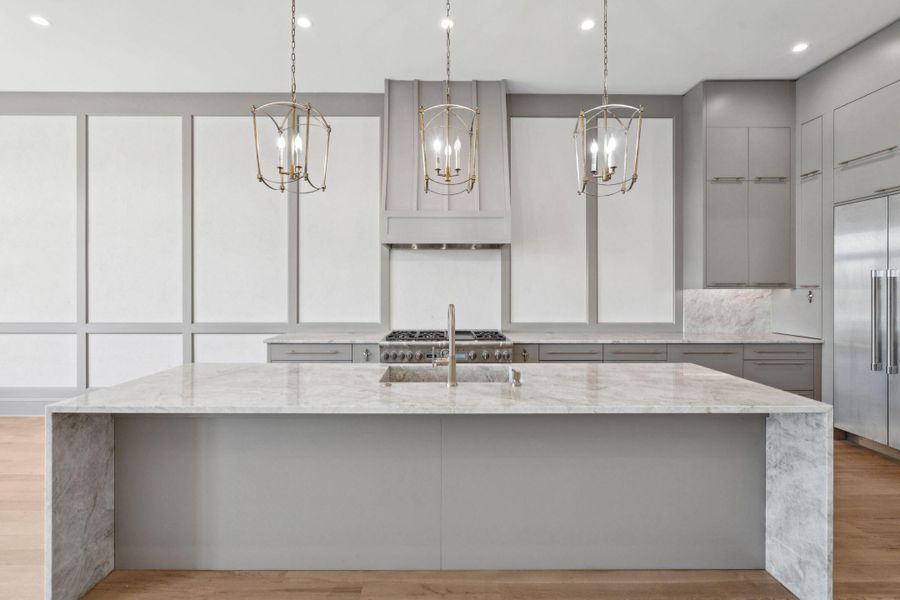 Furnished interior view inside a new home in , Charleston (Image 13).