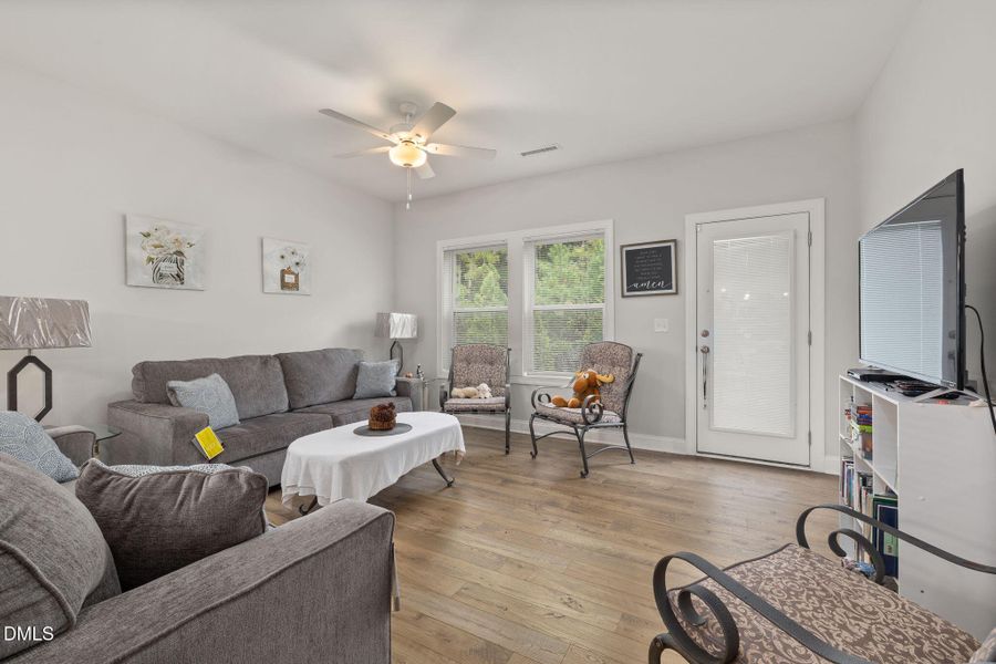 14-web-or-mls-DX3A0505