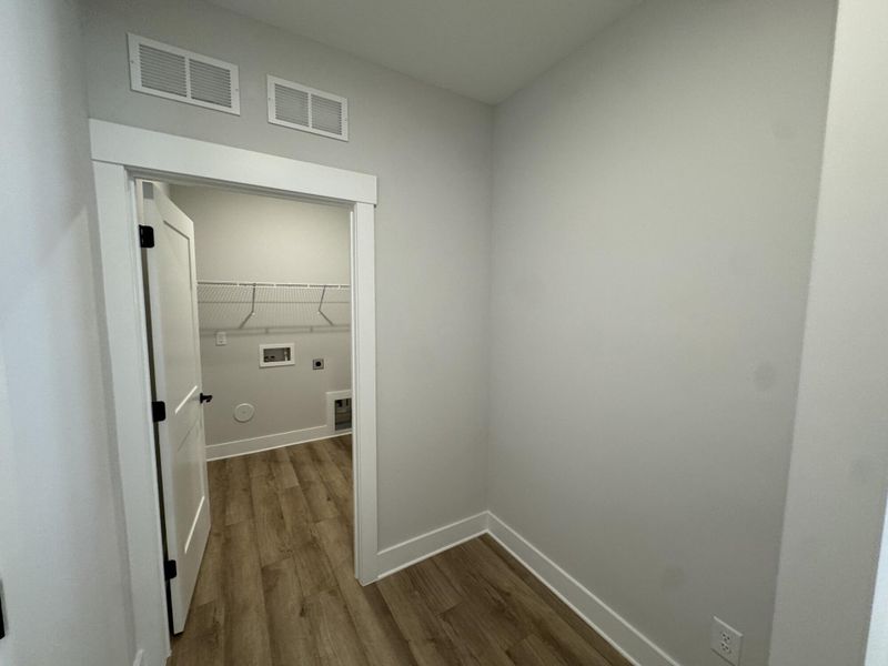 Spacious, unfurnished interior of a new home in The Meadows at Laurelbrook, Sherrills Ford (Image 17).