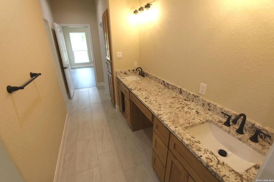 Furnished interior view inside a new home in , Floresville (Image 11).