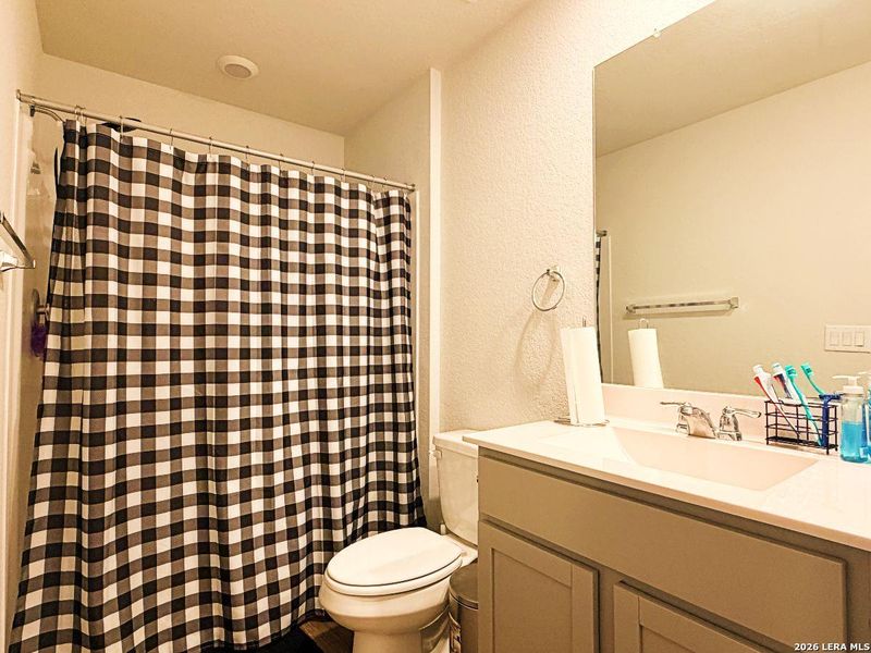Furnished interior view inside a new home in Blue Ridge Ranch, San Antonio (Image 17).