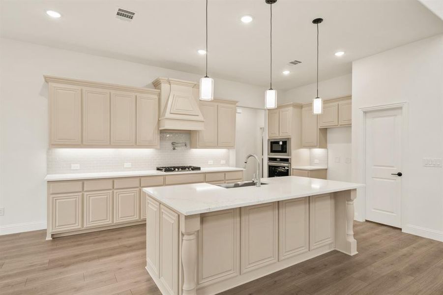 Furnished interior view inside a new home in Villages of Hurricane Creek, Anna (Image 19).