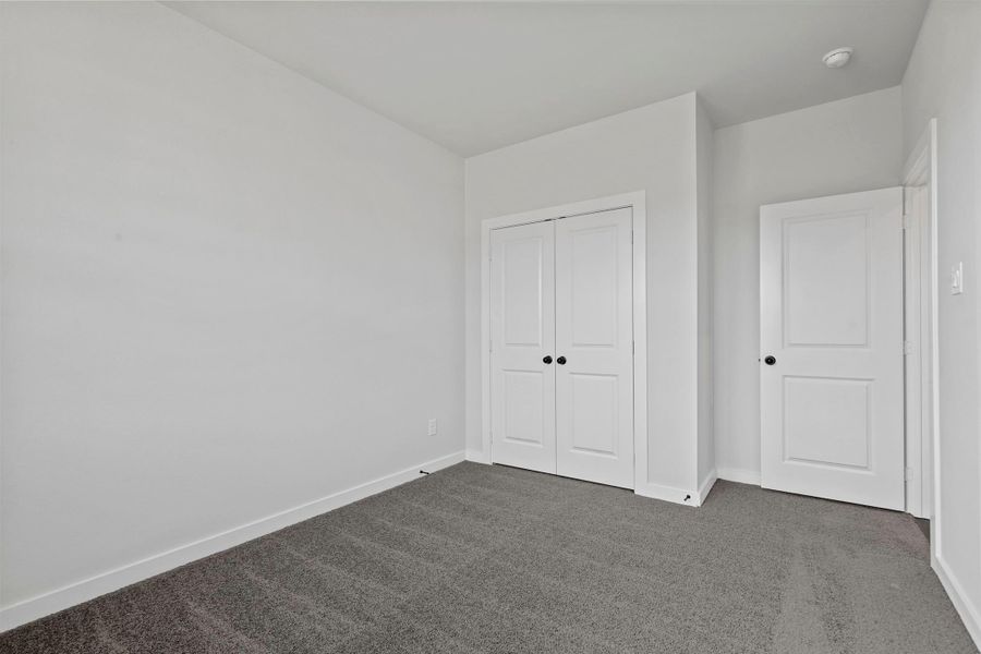 Representative unfurnished interior of a home built from the Garrison II by Cheldan Homes in Arbor Oaks, Boyd (Image 39).