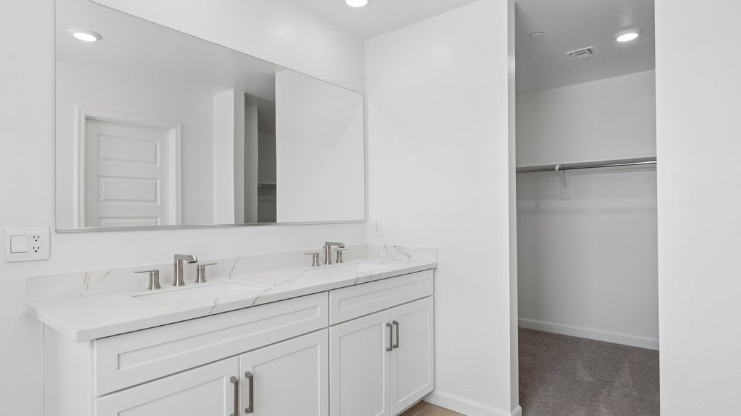 Furnished interior view inside a new home in The Buttes at Mystic, Peoria (Image 15).
